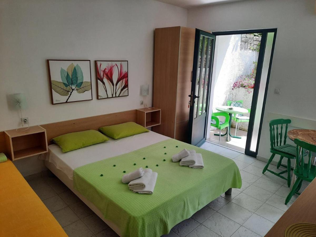 Apartments Milicevic Herceg Novi Buitenkant foto