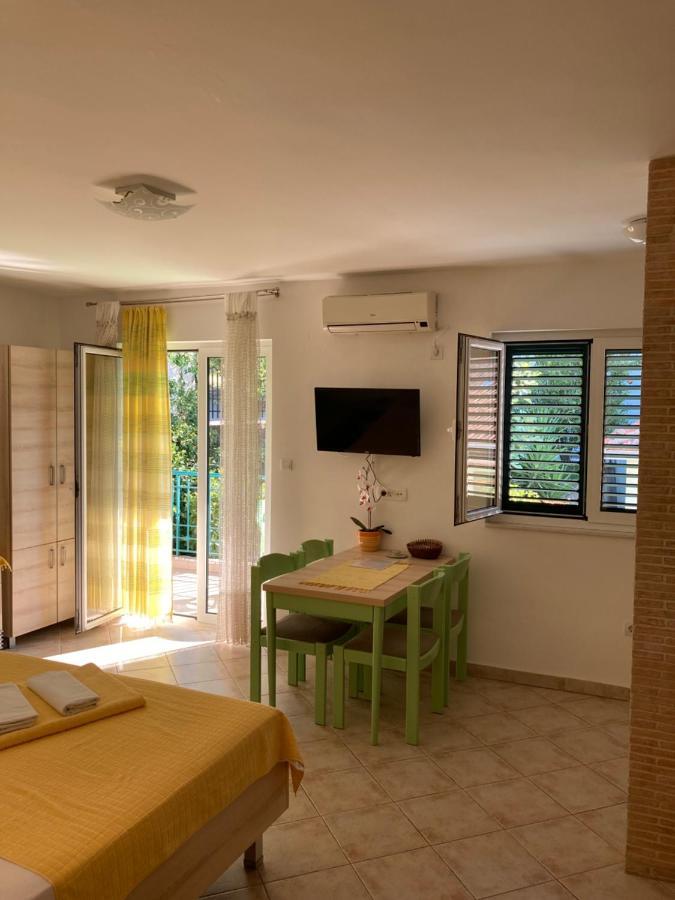 Apartments Milicevic Herceg Novi Buitenkant foto