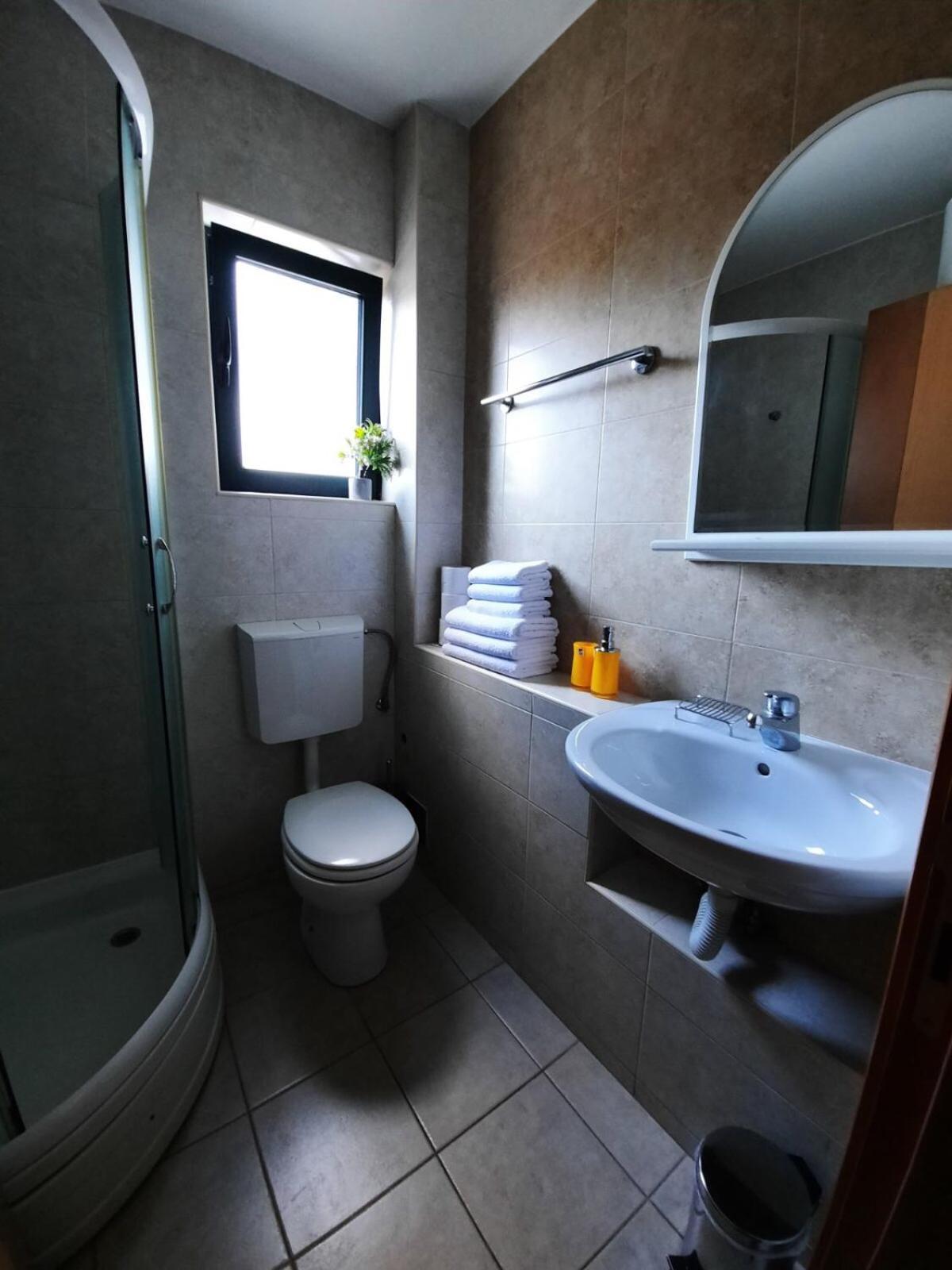 Apartments Milicevic Herceg Novi Kamer foto