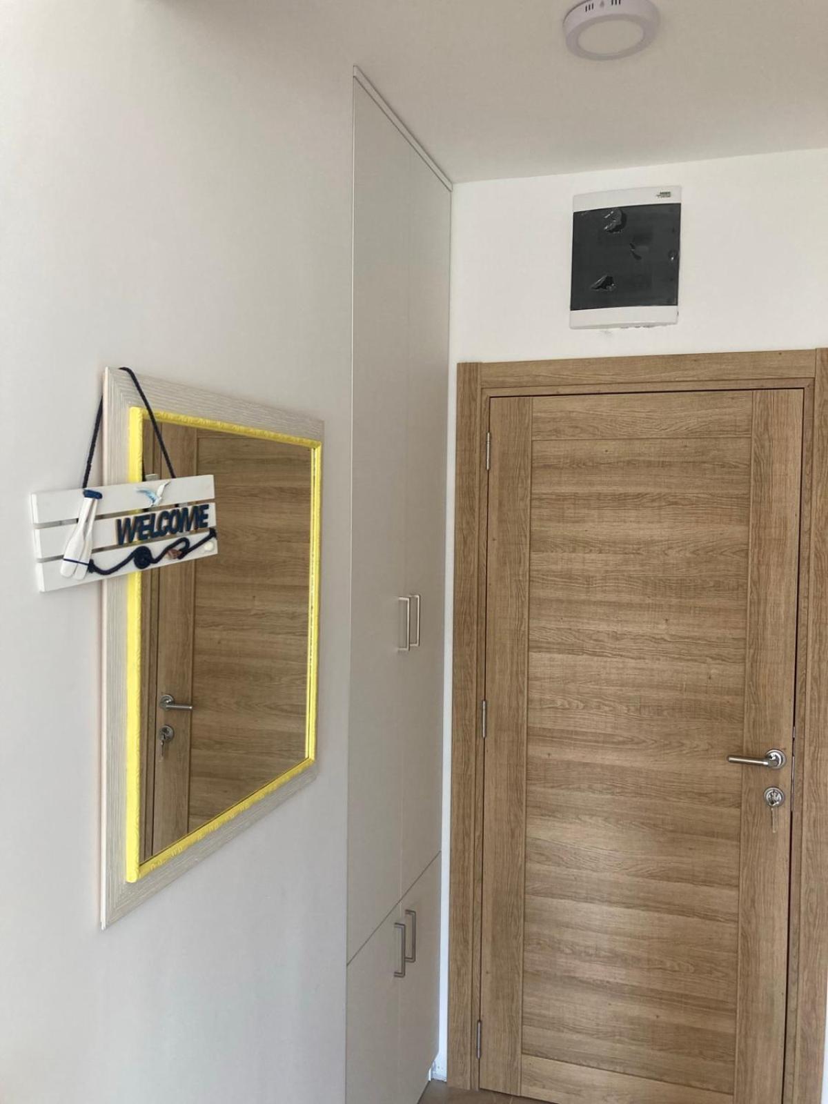Apartments Milicevic Herceg Novi Kamer foto
