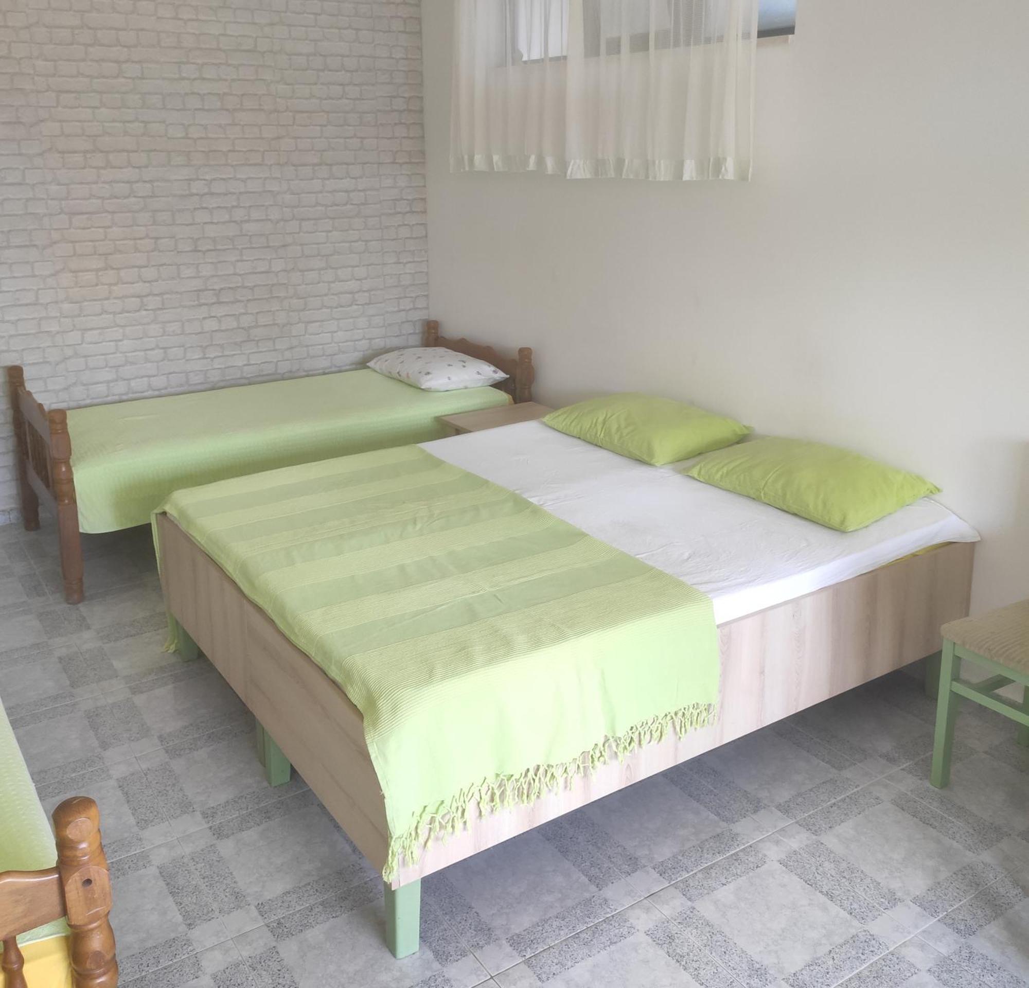 Apartments Milicevic Herceg Novi Kamer foto